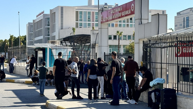 Antalya'da balık tutarken kayalıklardan düşen kişi öldü