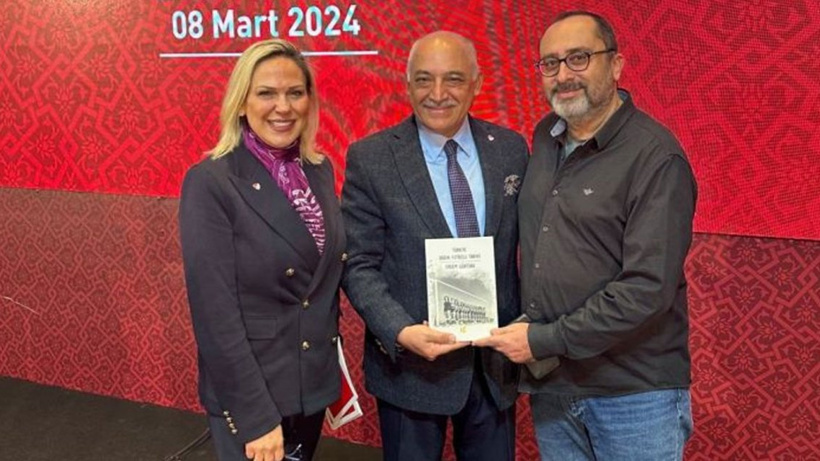 Büyükekşi ile seçimi kaybeden Şafak Müderrisgil TTF Başkanı oldu