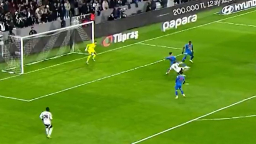 Semih'ten tarihi gol