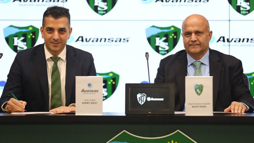 Kocaelispor'da imza atıldı. Bandırmaspor maçında başladı