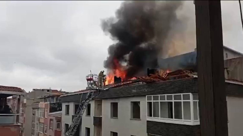 Kentsel dönüşüm için boşaltılan binada yangın çıktı