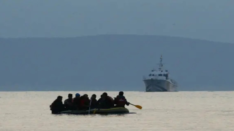 Ege'de batan botla kaybolan göçmene ulaşıldı