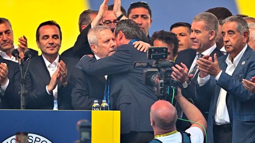 Aziz Yıldırım dayanamadı. Tarih verdi