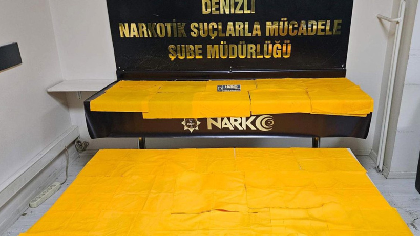 Bunu da yaptılar! Kağıtlara emdirilmiş uyuşturucu ele geçirildi