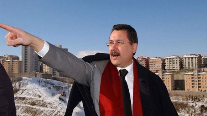 Melih Gökçek'ten sosyal medyayı sallayan 'Her şey çok güzel olacak' tweeti