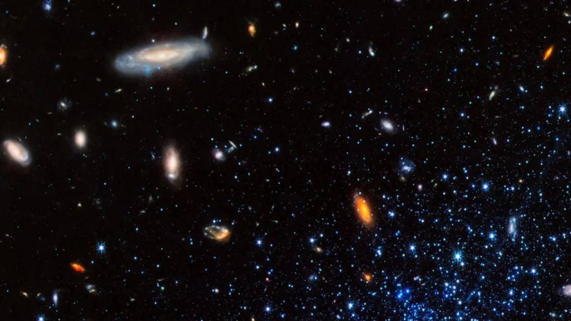 NASA dev bir galaksi keşfetti