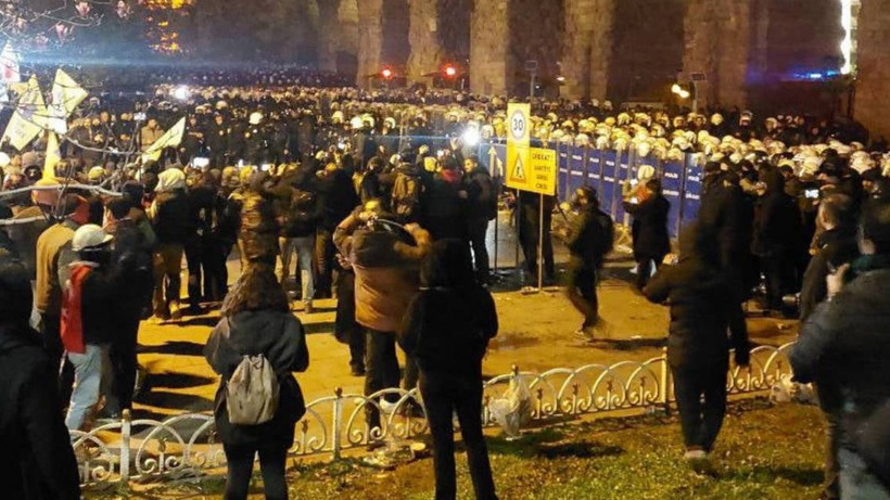 İzmir Barosu’ndan gözaltılara tepki
