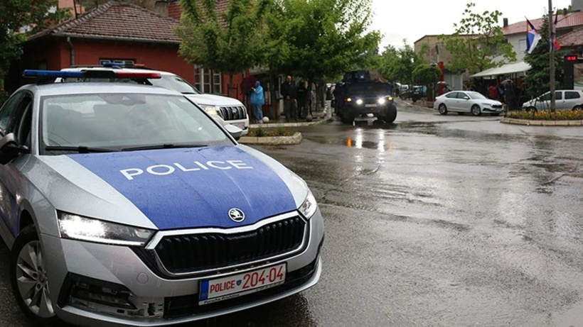 Sırp-Kosova gerilimi! El bombası atıldı
