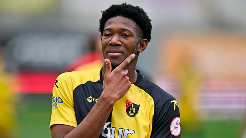 Mali'den İstanbul'a üniversite okumaya geldi: Süper Lig ekibi peşine düştü