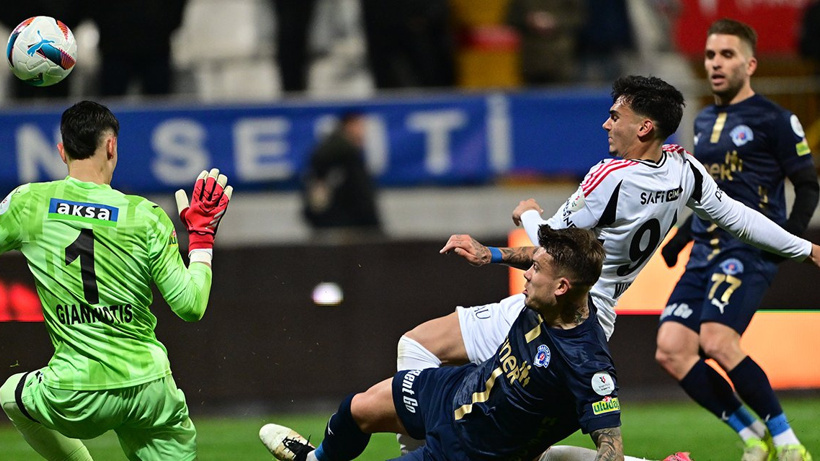 Beşiktaş'ın Başakşehir maçı ilk 11'i belli oldu: Solskjaer'den sürpriz tercih