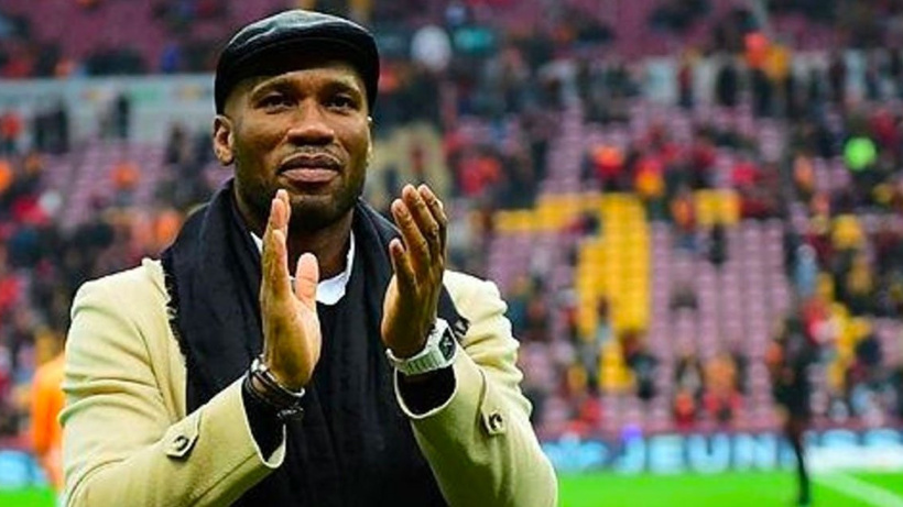 Drogba her yolu deniyor