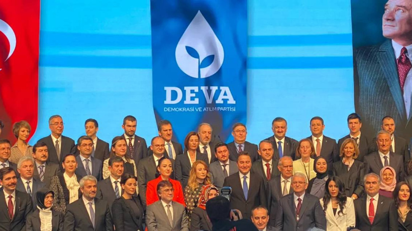 DEVA Partisi'nde flaş istifa