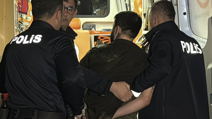 Uyuşturucu bağımlısı şahıs ailesini rehin aldı