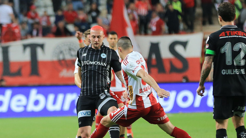 Süper Lig'de bol aksiyonlu maç