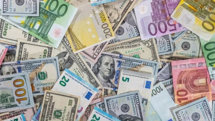 Euro toparladı, dolar yükselmeye devam ediyor