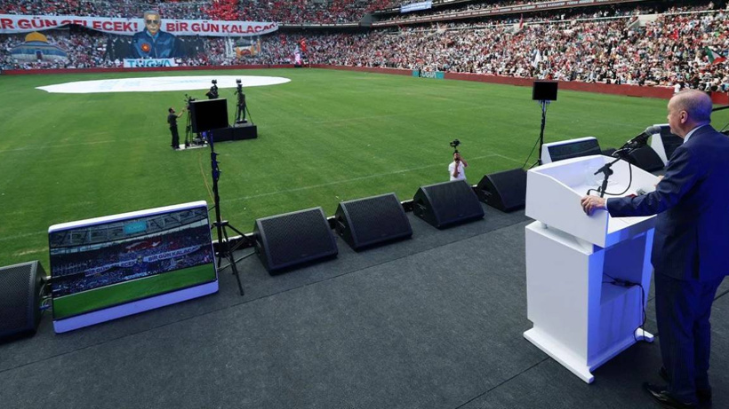 TÜGVA etkinliğinde çocuklara tekbir getirtildi