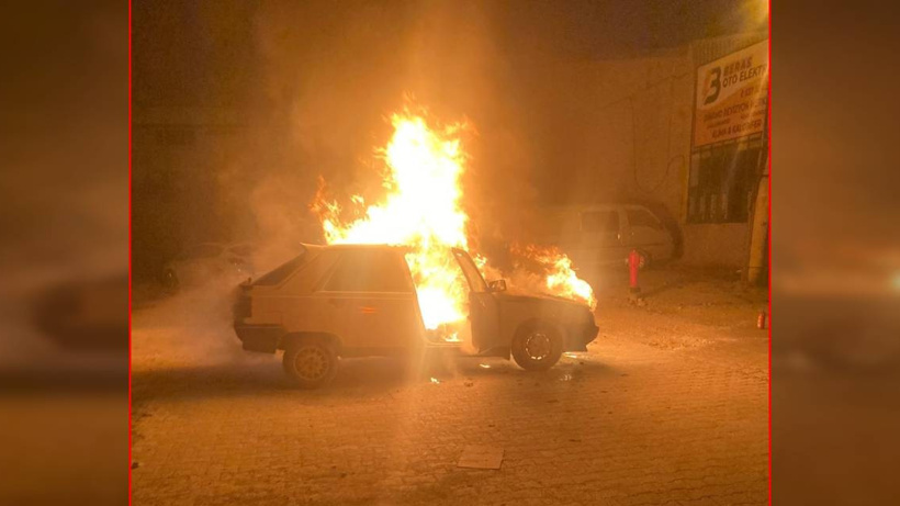 Gözünün önünde alev alev yandı: Sadece kameraya aldı