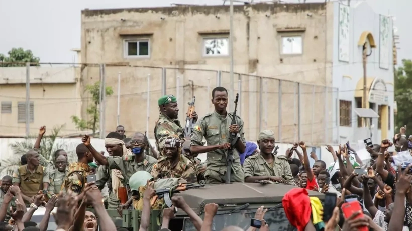 Mali'de darbe girişimi engellendi