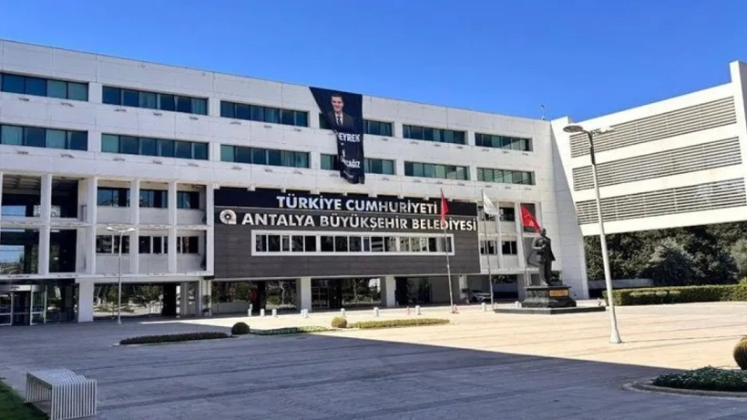 Son Dakika | Antalya Büyükşehir Belediyesine operasyon! 34 kişiye gözaltı kararı