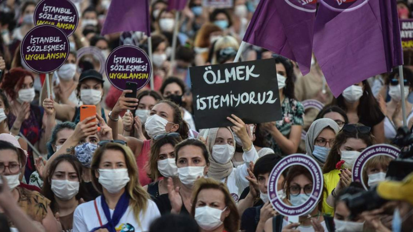 Çanakkale’de erkek şiddeti: Kendisini ve eşini bıçakla ağır yaraladı