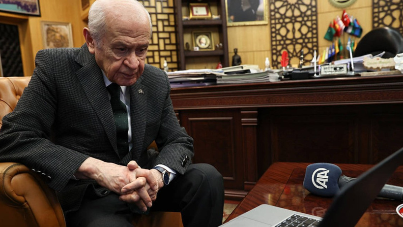 Bahçeli sosyal medyayı susturmak için kökten 'çözüm' önerdi!