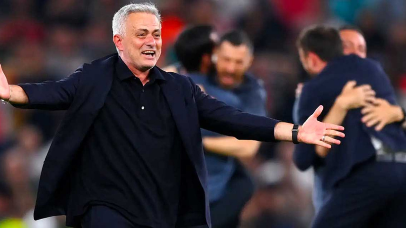 Fenerbahçe'de Jose Mourinho için bir açıklama daha: Fikir ayrılığını açıkladı