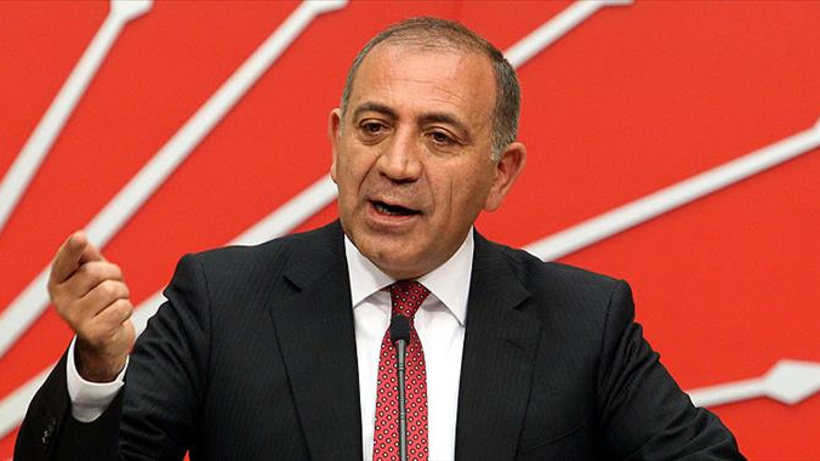 Kayyum Gürsel Tekin'in hayalleri İlçe Seçim Kurulu'ndan çıkan kararla yıkıldı