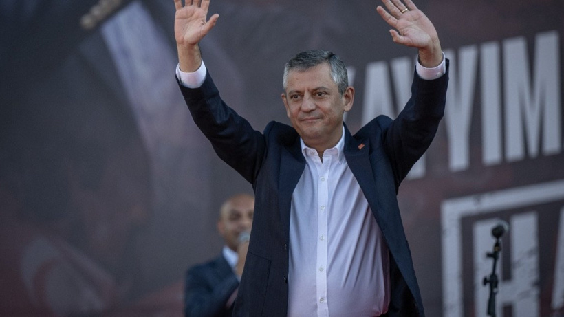 Özgür Özel KKTC yolcusu