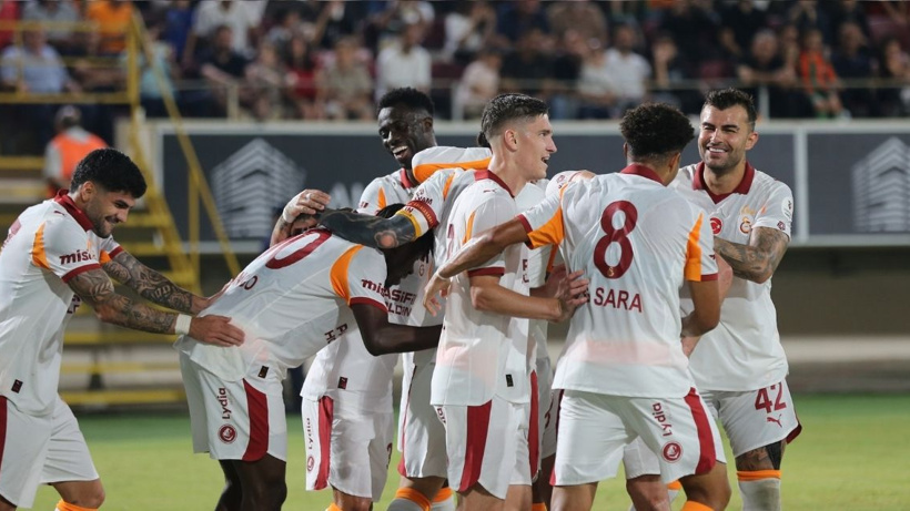 Galatasaray ve Okan Buruk rekor kırdı