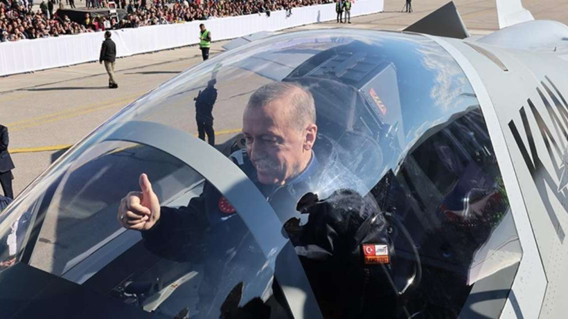 Erdoğan'ın ilk 45 KAAN'ın yerli ve milli olmadığından haberi yokmuş: Cem Küçük açıkladı