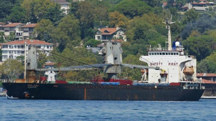 Sarıyer'de kargo gemisi karaya oturdu: Kurtarma çalışması başlatıldı