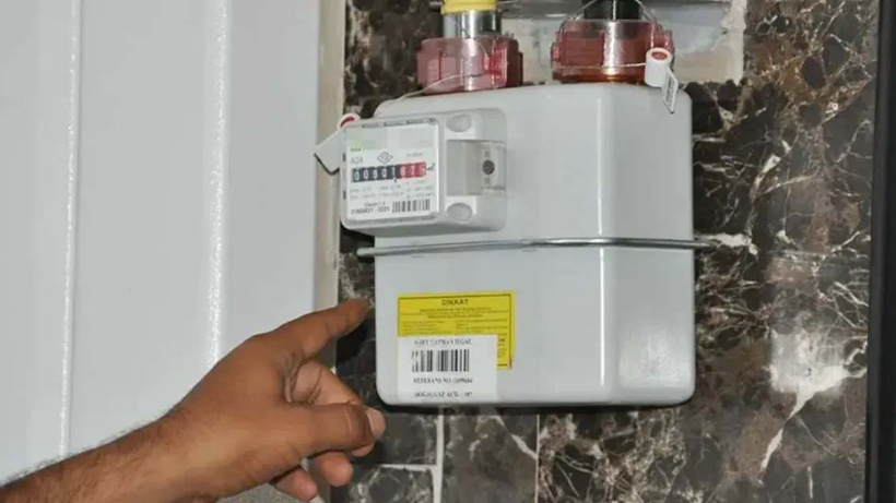 Son Dakika | Elektrik ve doğalgaza nisanda zam mı geliyor? Bakan Bayraktar yanıt verdi