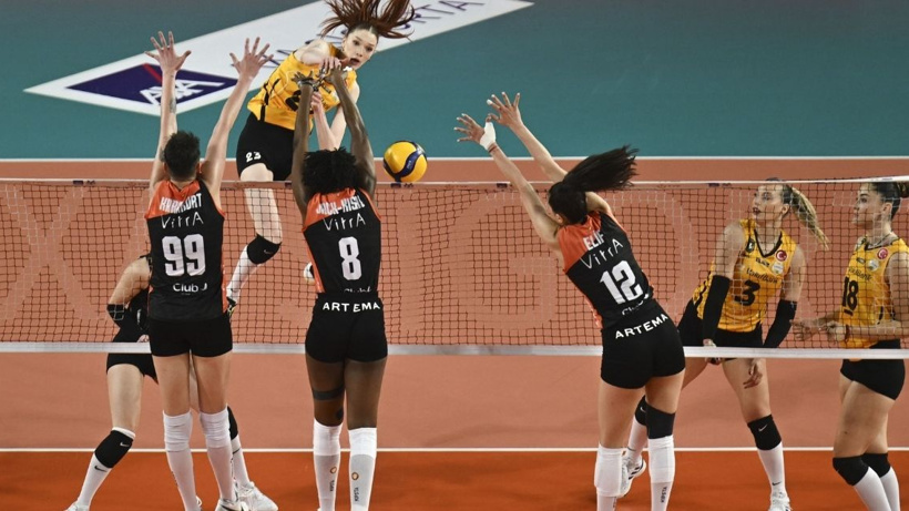 TRT'den derbi müjdesi: Naklen yayınlayacak