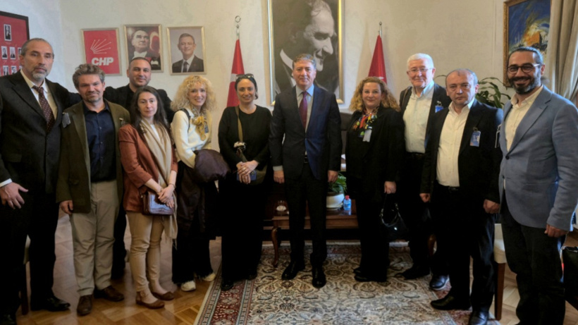 CHP'li Emir'den Özel İtalyan Lisesi'ne tepki: Öğretmenlerimiz sahipsiz değildir