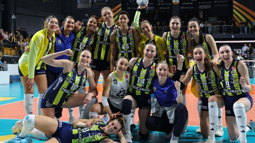 Galatasaray'ın eski oyuncusu Fenerbahçe'den rüzgar gibi geçti