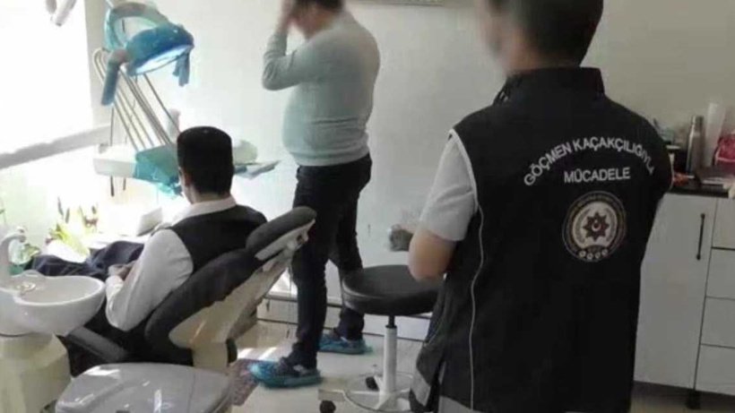 Evlerini resmen hastaneye çevirmişler! Bursa'da sahte doktorlara operasyon