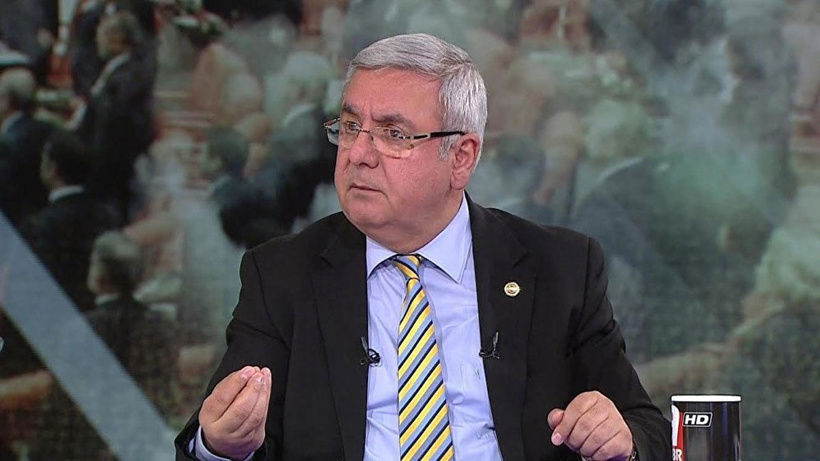 AKP'de kavga bitmiyor: Metiner'den Çevik'e 'haddini bil' yanıtı