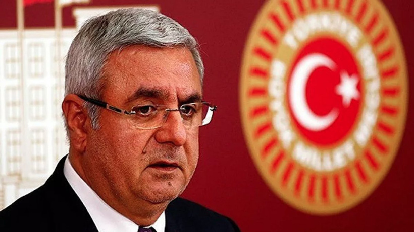 Mehmet Metiner: 15 Temmuz akşamı İstanbul’a birlikte indiğimiz bir bakanımız o gece kayıplara karıştı