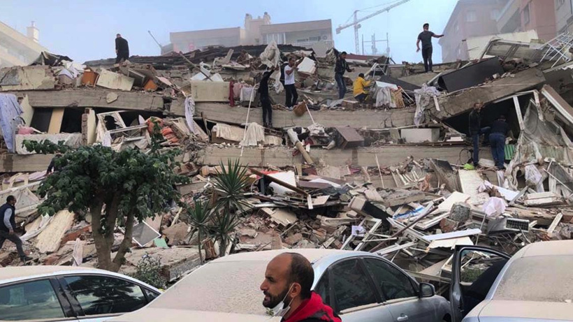 İzmir'de 6,9 büyüklüğünde deprem, arama kurtarma çalışmaları sona erdi: 115 can kaybı