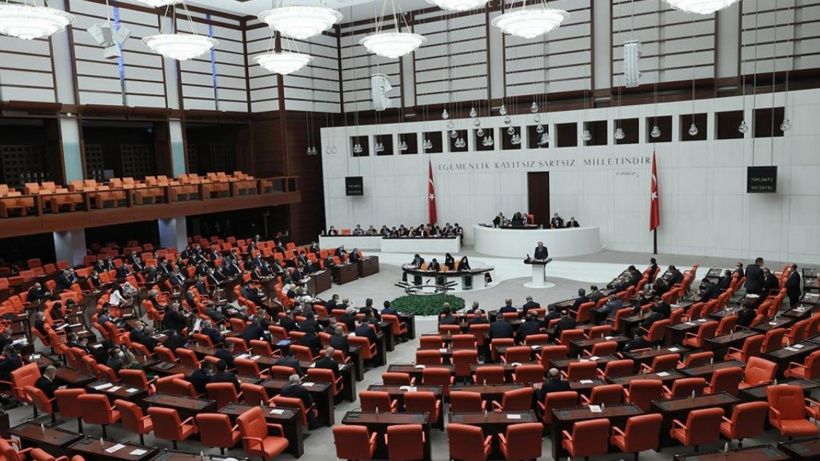 Hekim milletvekillerinden 'Covid-19 meslek hastalığı kabul edilsin' önergesi