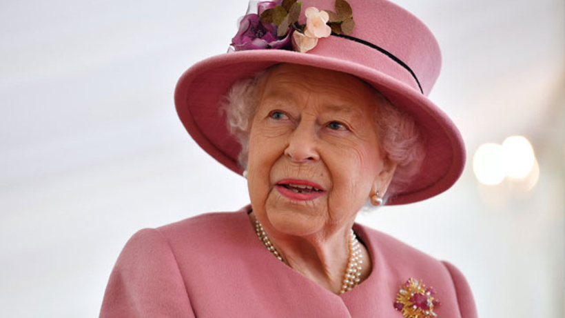 Kraliçe Elizabeth kendi alkol markasını kurdu