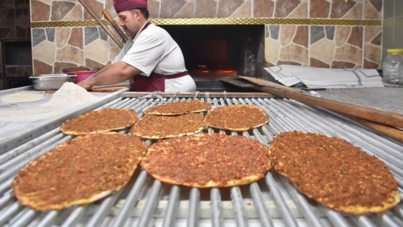 Lahmacun sezona bir girdi pir girdi! Bodrum'da fiyatlar belli oldu - Resim : 5