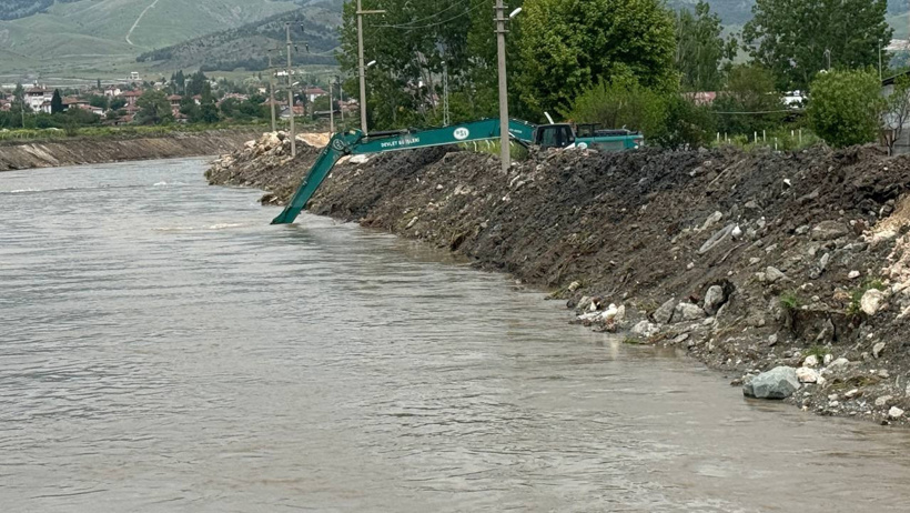 Tokat'ta taşkın riski! 15 mahalle ve 7 köy boşaltılıyor, köprü yıkılıyor - Resim : 1