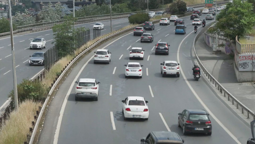 Zorunlu trafik sigortası sil baştan! Resmi Gazete'de yayımlandı - Resim : 1