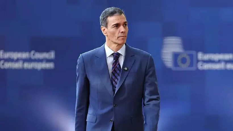 İspanya Lideri Sanchez'in partisinin genel merkezine polis baskını! - Resim : 4