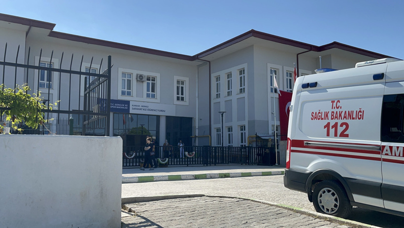 22 yaşındaki mühendis adayı Zehra'nın şüpheli ölümü! KYK Yurdu'ndan düştü - Resim : 1