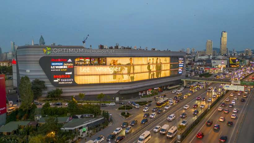 İstanbul'un dev Outlet AVM'sinin tek sahibi oldu - Resim : 1