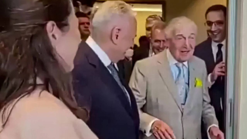 Sosyal medyayı ayağı kaldırdı: Rahmi Koç'un 'fıkrasına' tepkilerin ardı arkası kesilmedi! - Resim : 1