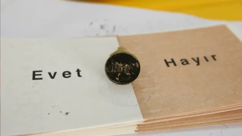 AKP'den yeni Anayasa için referandum açıklaması - Resim : 2
