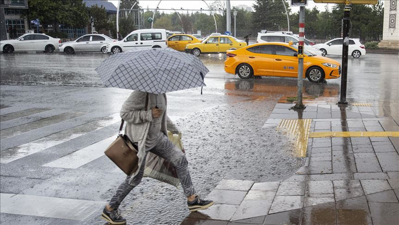 Ankara'ya yaklaşan tehlikeyi açıkladı: Kuvvetli sağanak saatini verdi - Resim : 1